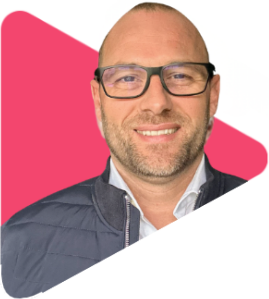 Harley in play button-1